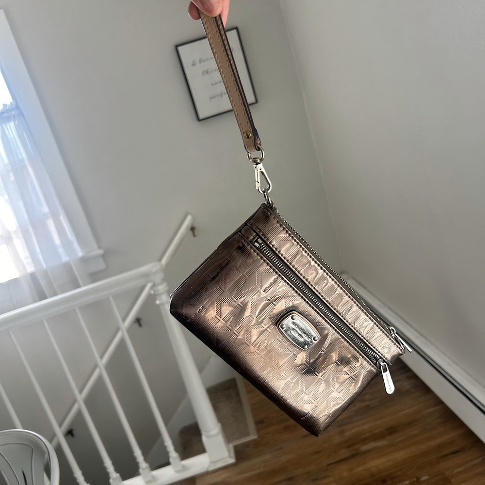 Michael Kors metallic wristlet